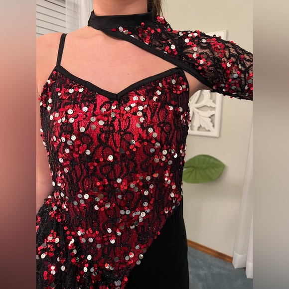 Rad and black sequin/tulle bodysuit - Picture 3 of 5